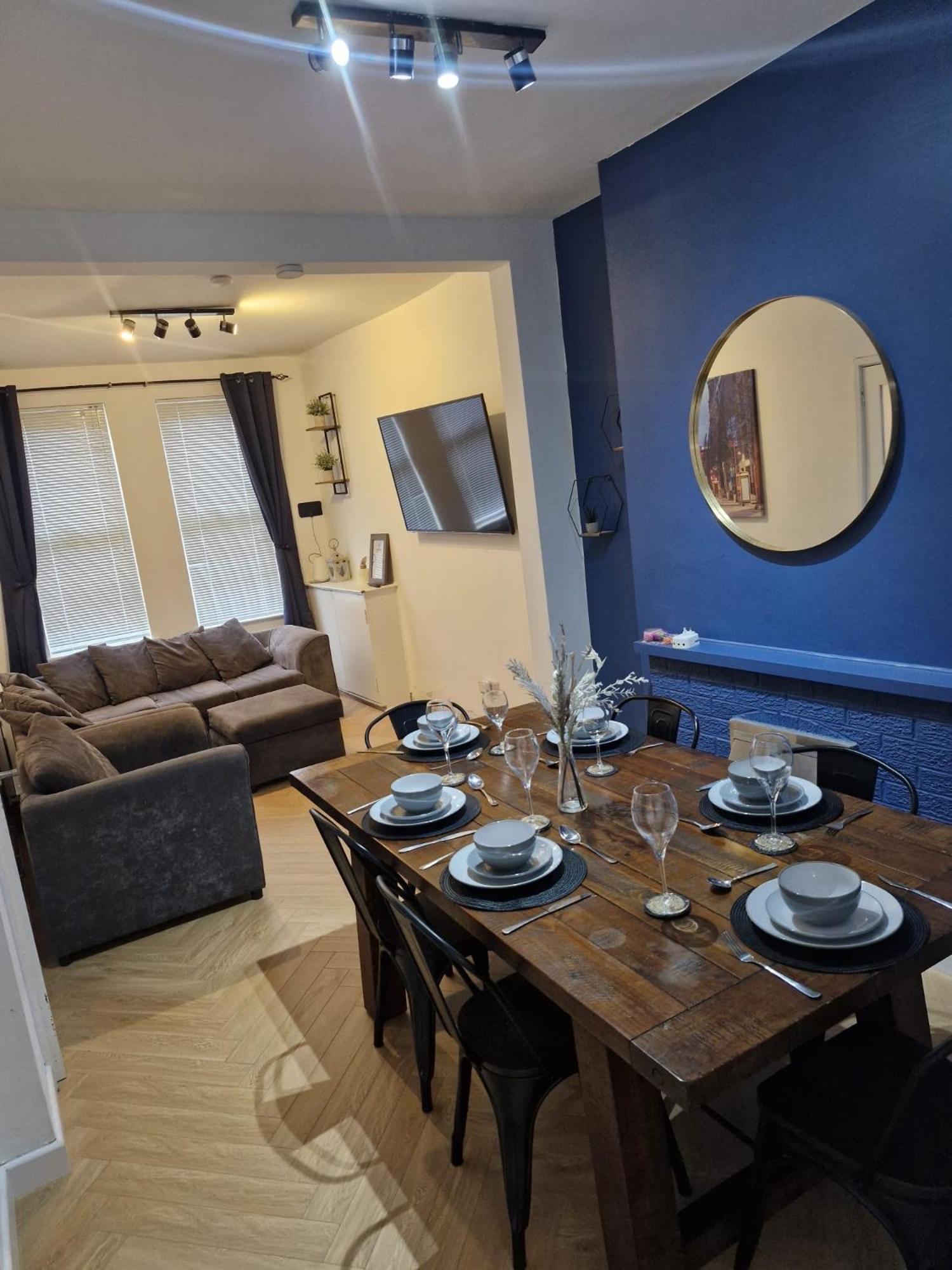 Villa 4Br House Popular Ravenhill Road Belfast Exterior foto